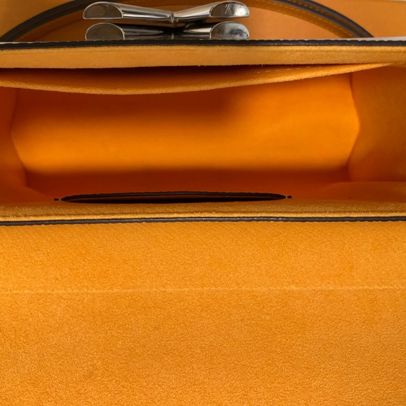 Louis Vuitton Twist MM - M56132 - Picture 8 of 13